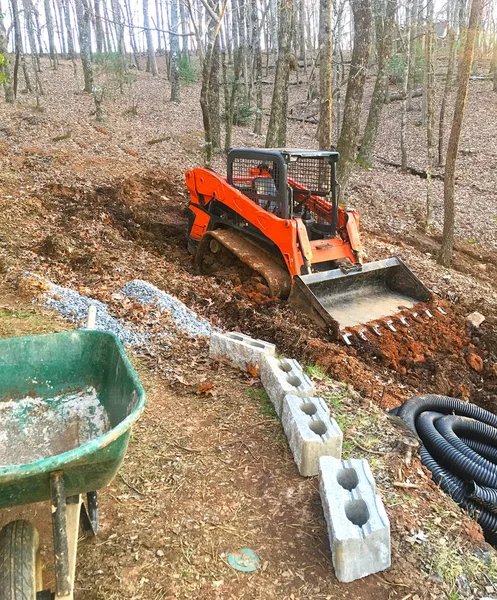 Traktor Auf Baustelle Beim Bau Einer Stützmauer Stockfoto