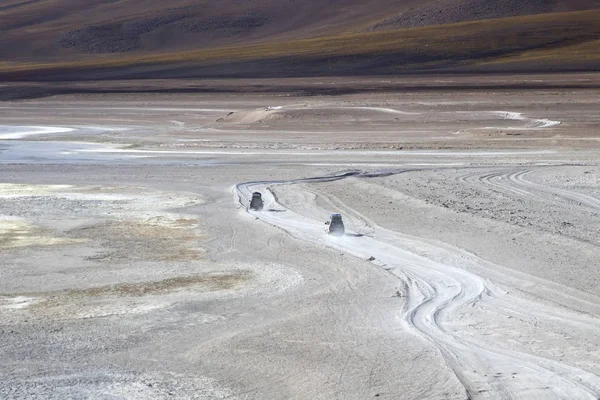 Наземних Транспортних Засобів Поблизу Лагуна Верде Болівії — стокове фото