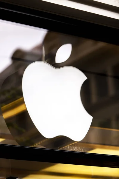 Zurich Switzerland May 2018 Detail Apple Store Zurich Switzerland Apple — Stock Photo, Image