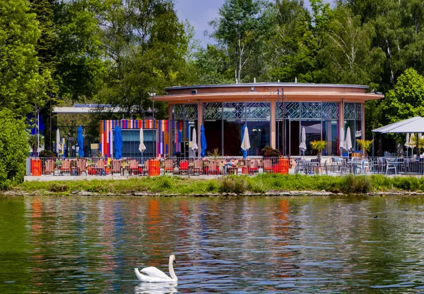 Pohled Město Verkehrshaus Lido Lucernské Jezero — Stock fotografie