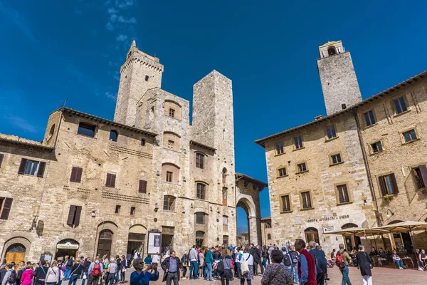 San Gimignano Italien April 2018 Unbekannte Auf Der Piazza Della — Stockfoto