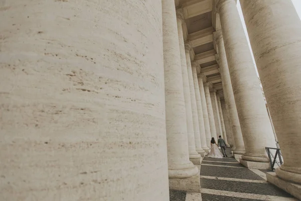 Jeune Couple Vatican Rome Italie — Photo