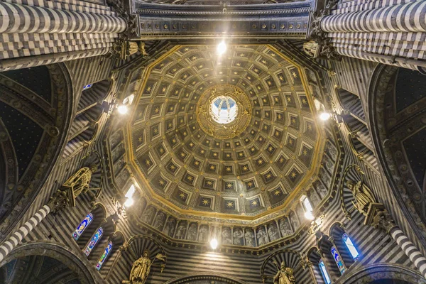 Siena Italy Апреля 2016 Года Интерьер Сиенского Собора Италии Сиенский — стоковое фото