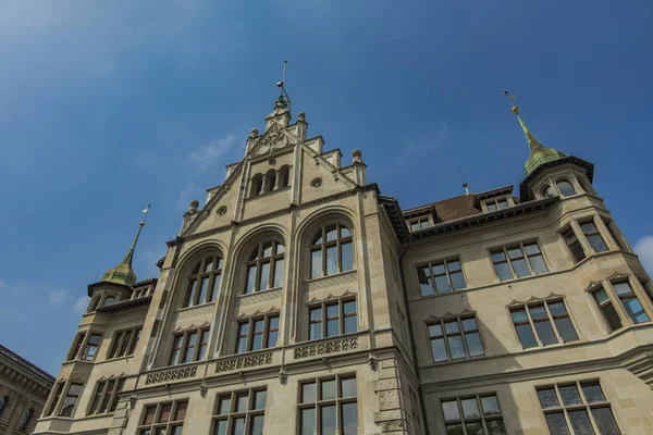苏黎世市政厅的细节在瑞士 — 图库照片