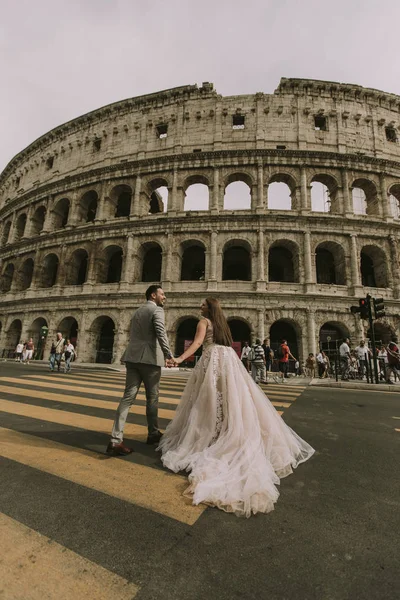 Happy Bride Groom Rome Italy — Stock Photo, Image