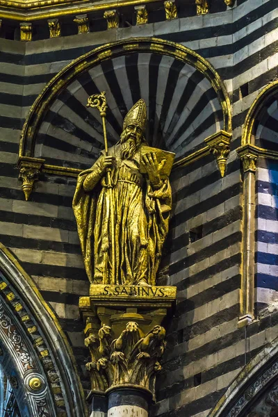 意大利锡耶纳 2016年4月8日 意大利锡耶纳大教堂的内部 锡耶纳大教堂致力于玛丽的假设 — 图库照片