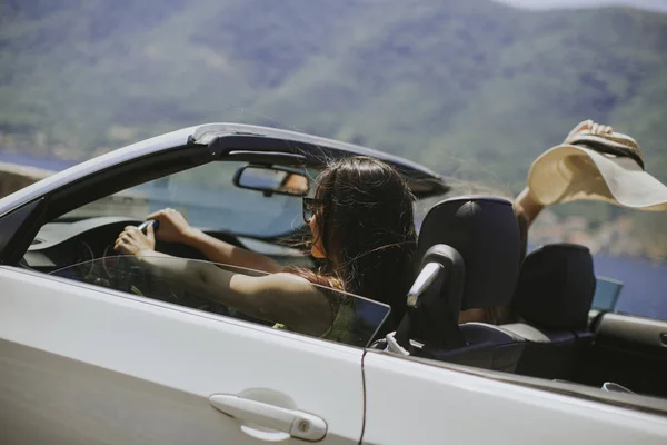 Young Woman Sunglasses Driving Her Convertible Top Automobile Bright Sunny — Stock Photo, Image