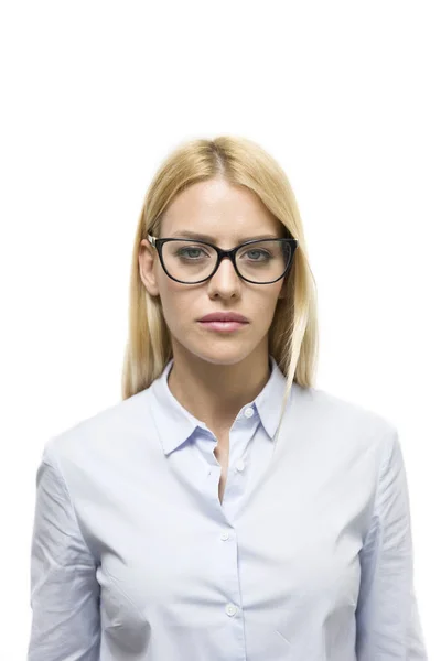 Studioporträt Einer Jungen Geschäftsfrau Mit Brille — Stockfoto