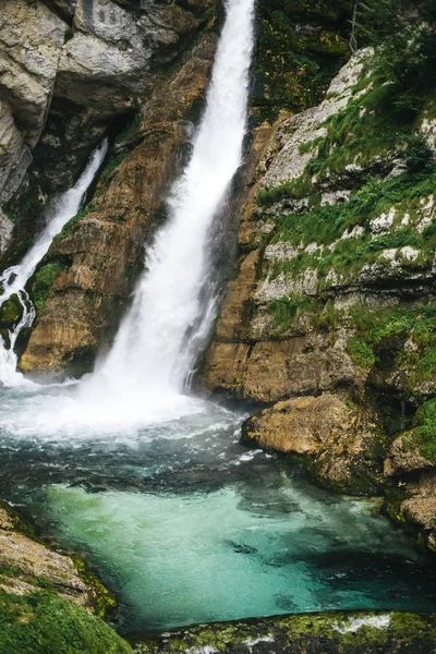 Närbild Vattenfallet Savica Dalen Bohinj Slovenien — Stockfoto