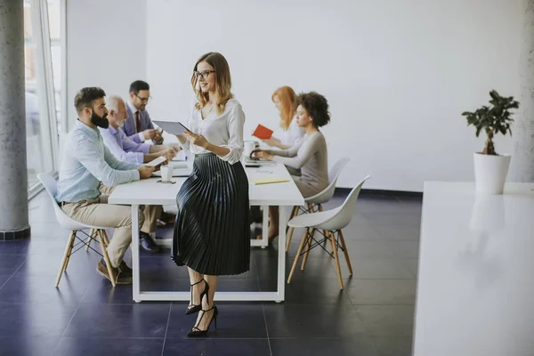 Young Attractive Female Manager Working Digital Tablet While Standing Modern — Stock Photo, Image