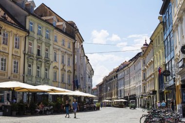 Ljubljana. Slovenya - 30 Haziran 2018: Ljubljana, Slovenya'da Street görünümü. Başkenti ve en büyük şehri Slovenya Ljubljana olduğunu.