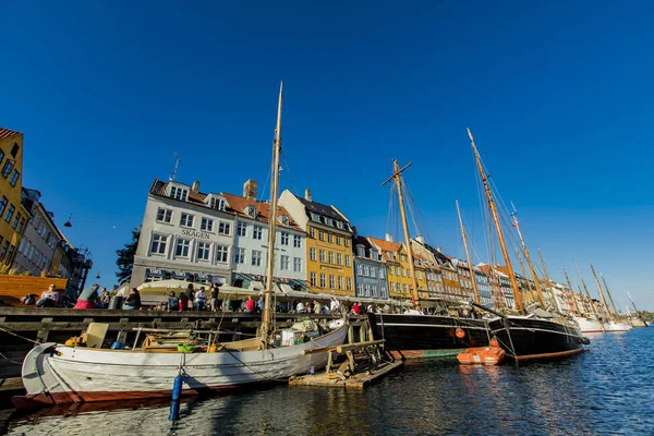 Копенгаген Дания Июня 2018 Года Nyhavn Прибрежный Развлекательный Район Xvii — стоковое фото