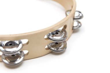 Beyaz arka plan üzerinde izole tek tef