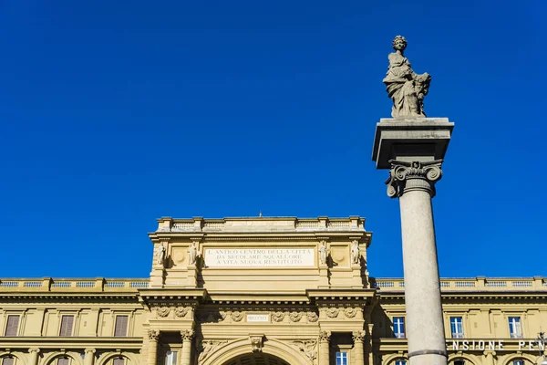 Vista Columna Abundancia Piazza Della Repubblica Florencia Italia — Foto de Stock