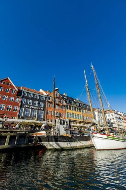 Kopenhag, Danimarka - 13 Haziran 2018: Nyhavn Kopenhag, Danimarka detay. 17. yüzyıl waterfront ve eğlence bölgesinde Kopenhag Nyhavn olduğunu.
