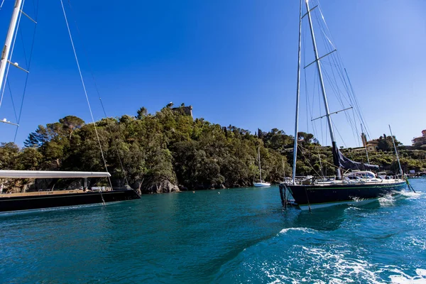 Vista Veleiro Baía Portofino Itália — Fotografia de Stock