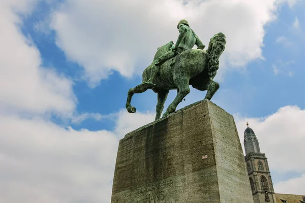 Кінний Пам Ятник Ханс Waldmann Цюріху Швейцарія — стокове фото