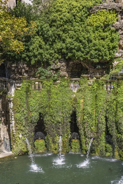 Villa Este Tivoli Talya Için Oval Çeşmede Görüntülemek — Stok fotoğraf