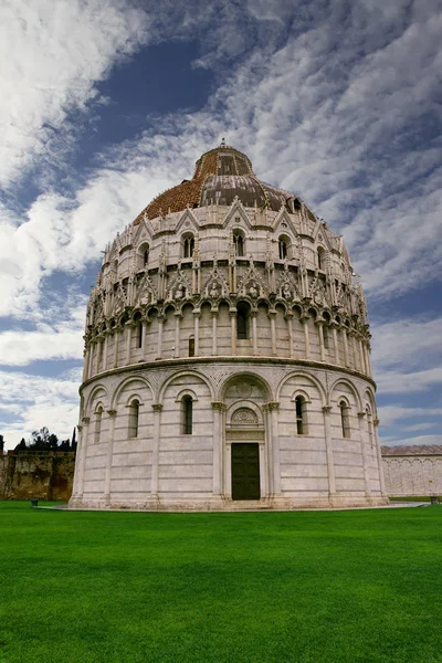 Baptisterio Pisa Piazza Dei Miracoli Italia — Foto de Stock