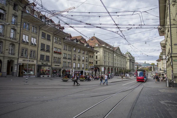 Bern Svájc Szeptember 2018 Azonosítatlan Emberek Utcán Régi Város Bern — Stock Fotó