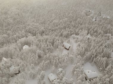 Kış dağ manzarası, havadan görünümü