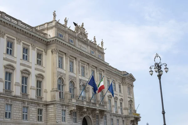 Trieste Italy Июля 2017 Года Деталь Здания Italia Marittima Триесте — стоковое фото