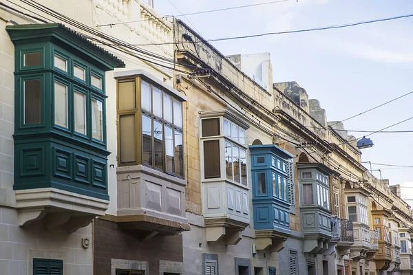 Фасад Традиционными Красочными Балконами Ставнями Мдине Мальта — стоковое фото