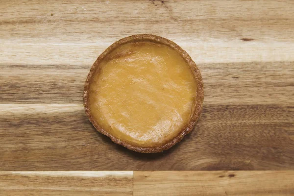 Tarte Vanille Fraîche Sucrée Sur Table Bois — Photo