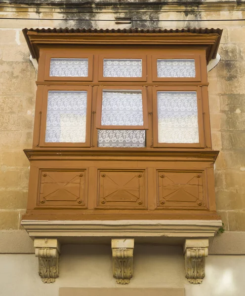 Traditionelles Balkonfenster Einem Gebäude Aus Malta — Stockfoto