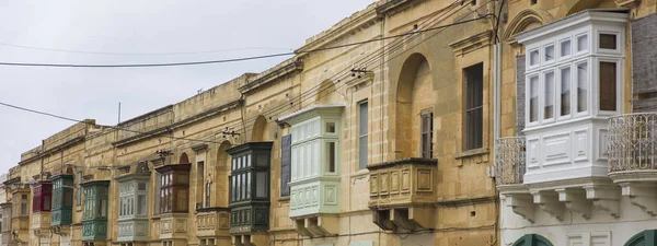 Detalles Balcones Tradicionales Madera Fachada Piedra Típicos Arquitectura Gozo Malta — Foto de Stock