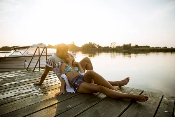 Loving Couple Sitting Pier Lake Summer Sunset — Stock Photo, Image