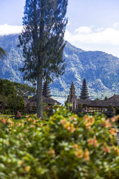 Detalhe Templo Ulun Danu Beratan Bali Indonésia — Fotografia de Stock