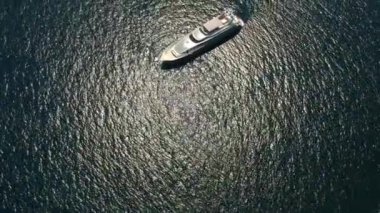 Yolcu gemisinin havadan görünümü, Yunanistan