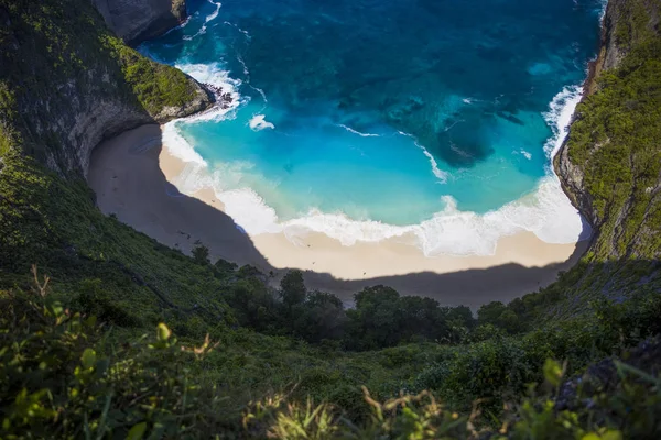 Kelingking strand a sziget Nusa Penida Indonéziában — Stock Fotó