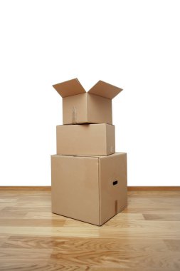 Açık karton kutu, taşıma için hazır