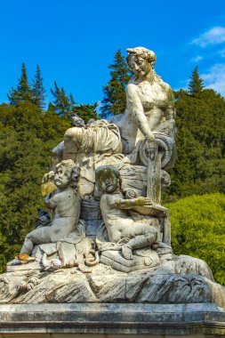 Nimes Jardin de la fontaine güzel bir çeşme, Fran