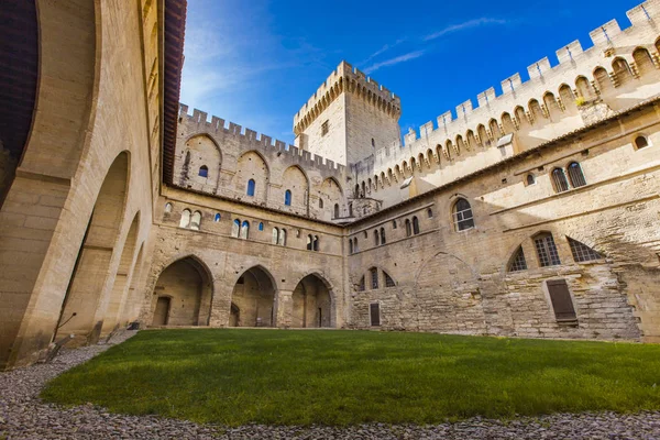 Palais des papes στην Αβινιόν, Γαλλία — Φωτογραφία Αρχείου