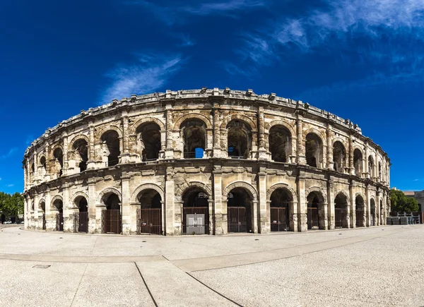 Arena of Nimes, Roman amphitheater in France — Stock Photo, Image