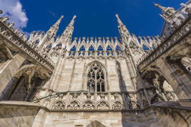 İtalya'da Milan Duomo çatı terasları