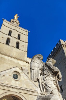 Fransa'daki Our Lady of Doms Avignon Katedrali'nde manzara