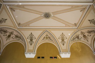 Tskaltubo, Gürcistan - 27 Nisan 2019: Tskaltubo, Gürcistan'da terk edilmiş Sovyet Sanatoryum Meshakhte'nin detayı. Tskaltubo Sovyet döneminde önemli bir kaplıca tesisi oldu.