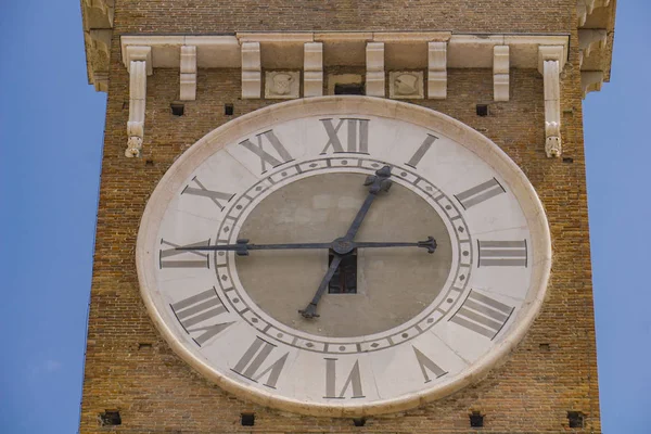 Blick Auf Die Uhr Torre Dei Lamberti Verona Italien — Stockfoto