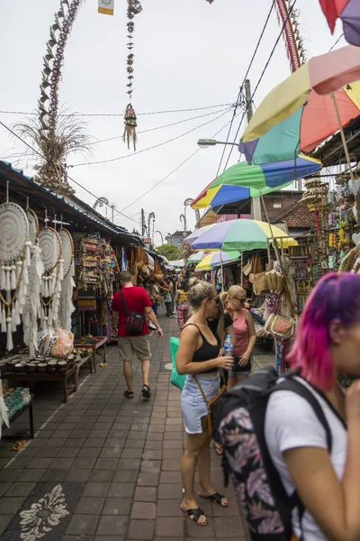 Bali Indonesia Enero 2019 Personas Identificadas Makert Arte Tradicional Ubud — Foto de Stock