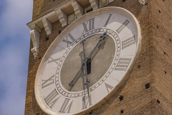 Vista Reloj Torre Dei Lamberti Verona Italia — Foto de Stock