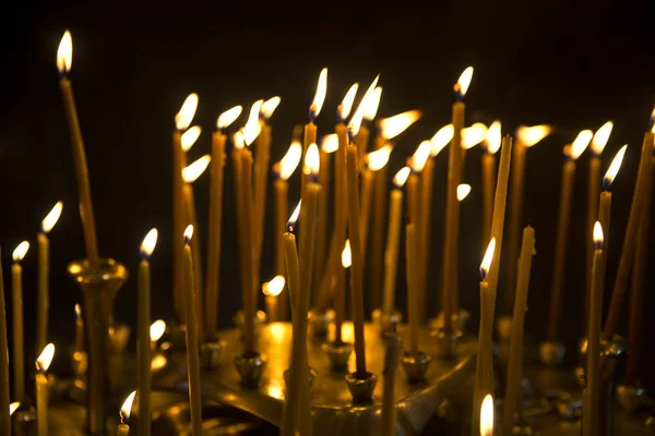 Vista Para Velas Igreja Chamas — Fotografia de Stock