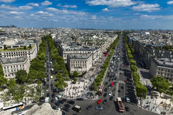 フランス 2017 フランスの街で航空写真 パリはフランスの首都で最も人口の多い都市です — ストック写真