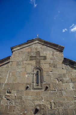 Gürcistan'daki Gergeti Trinity Kilisesi'nde manzara