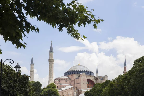 Widok Świątynię Hagia Sophia Minarety Starym Mieście Stambule Turcja — Zdjęcie stockowe