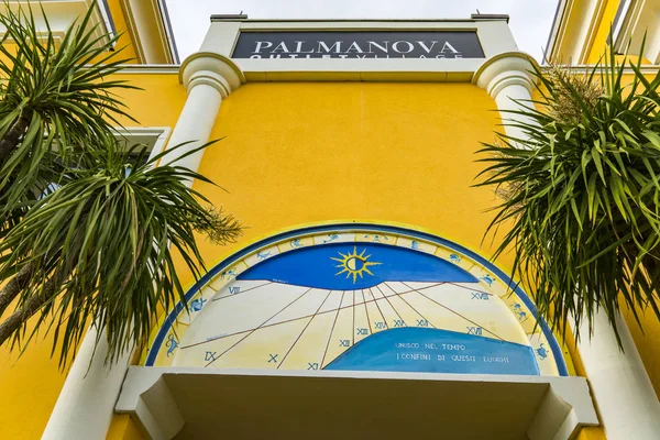 Palmanova Italy May 2019 Entrance Palmanova Outlet Village Italy Village — Stock Photo, Image