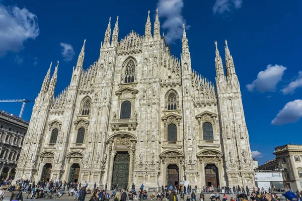 Milan Talya Nisan 2019 Talya Milano Katedrali Tarafından Tanımlanamayan Insanlar — Stok fotoğraf